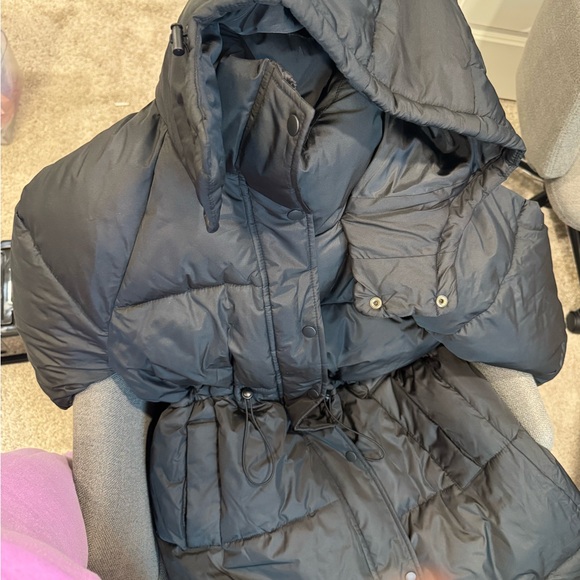 Old Navy Water-Resistant Black Jacket - Picture 3 of 3
